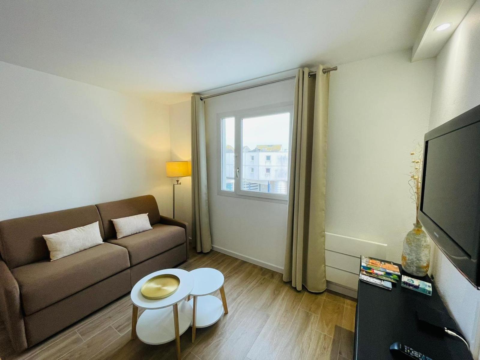 Calais Plage - Magnifique Studio - Front De Mer Exterior photo